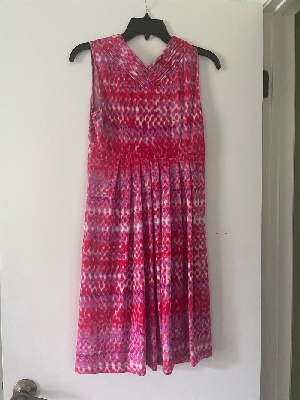 Dress Subcategory - Picture 2 of 3